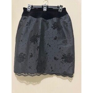 ESCADA BY MARGARETHA LEY BLACK VELVET AND LACE SKIRT eu size 40/us 8
